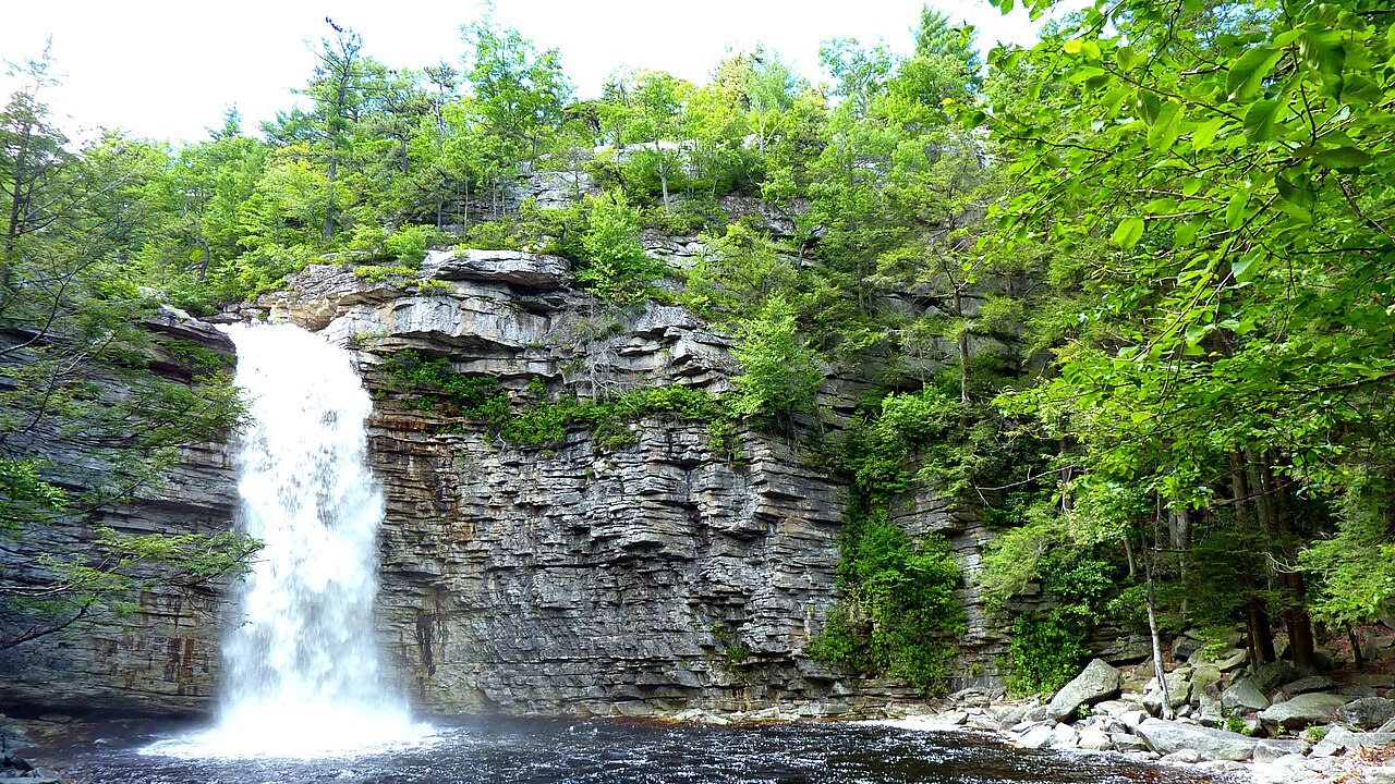 Awosting Falls, a waterfall in New York