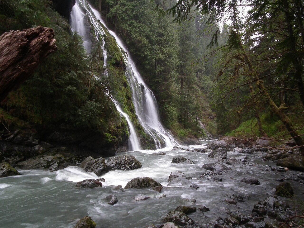 Boulder River Falls (Feature Show Falls), a waterfall in Washington