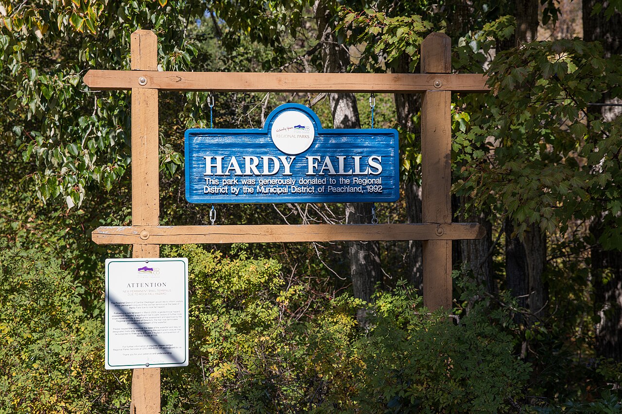 Hardy Falls, a waterfall in Washington
