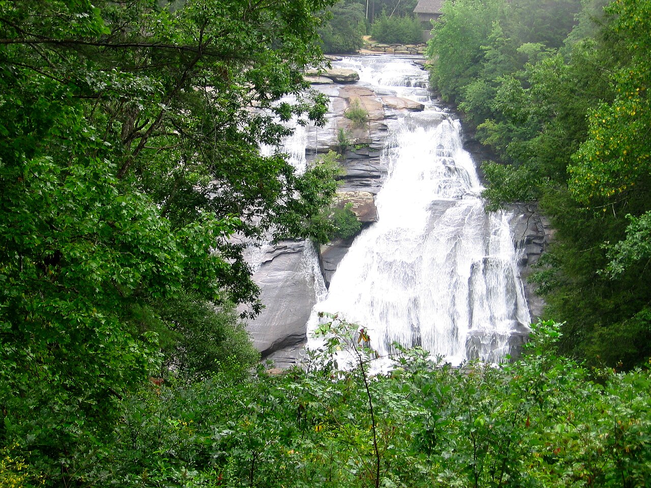 High Falls, a waterfall in North Carolina