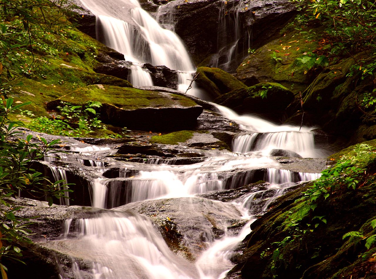 Roaring Fork Falls, a waterfall in North Carolina