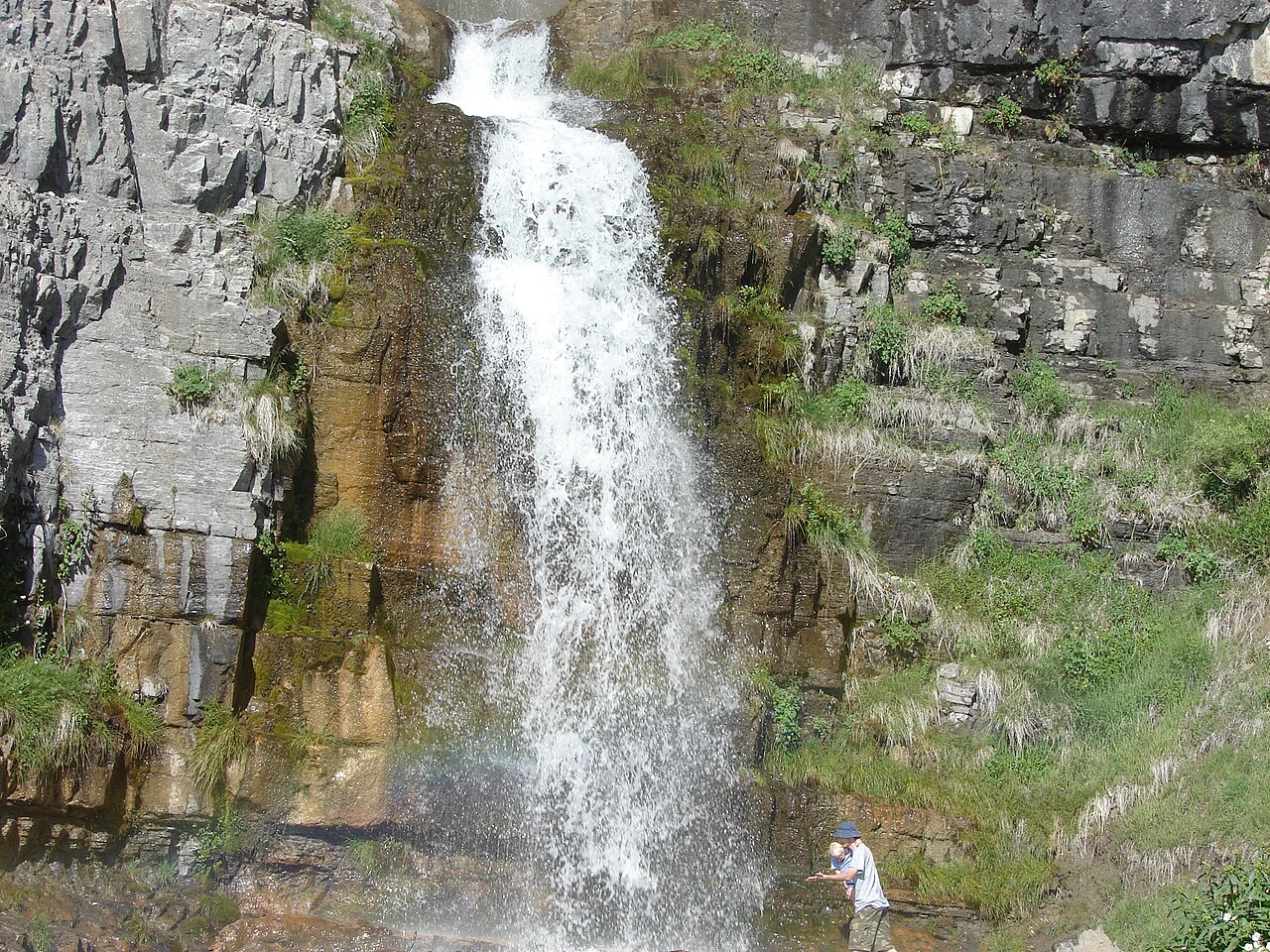 Stewart Falls, a waterfall in Utah